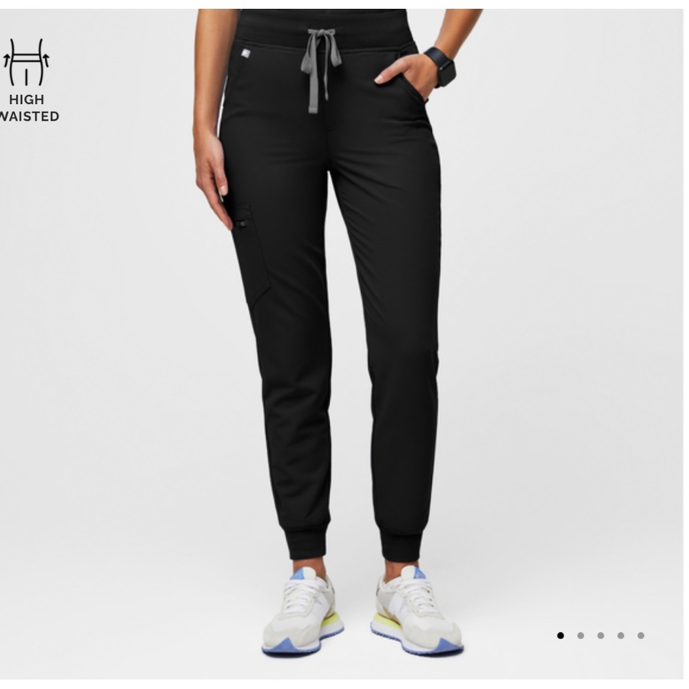 Figs Zamora Jogger Scrub Pants 2.0